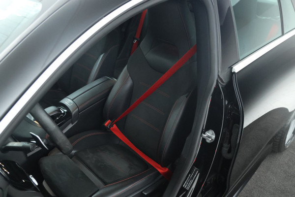 Mercedes-Benz CLA-Klasse Shooting Brake AMG 45 S 4MATIC+ 422Pk, Navigatie, Climate