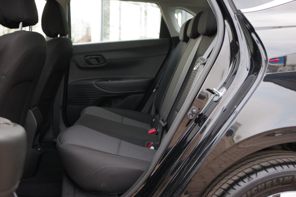 Hyundai i20 1.0 T-GDI Automaat Comfort HEV, Stuur & Stoelverwarming, Camera, Carplay
