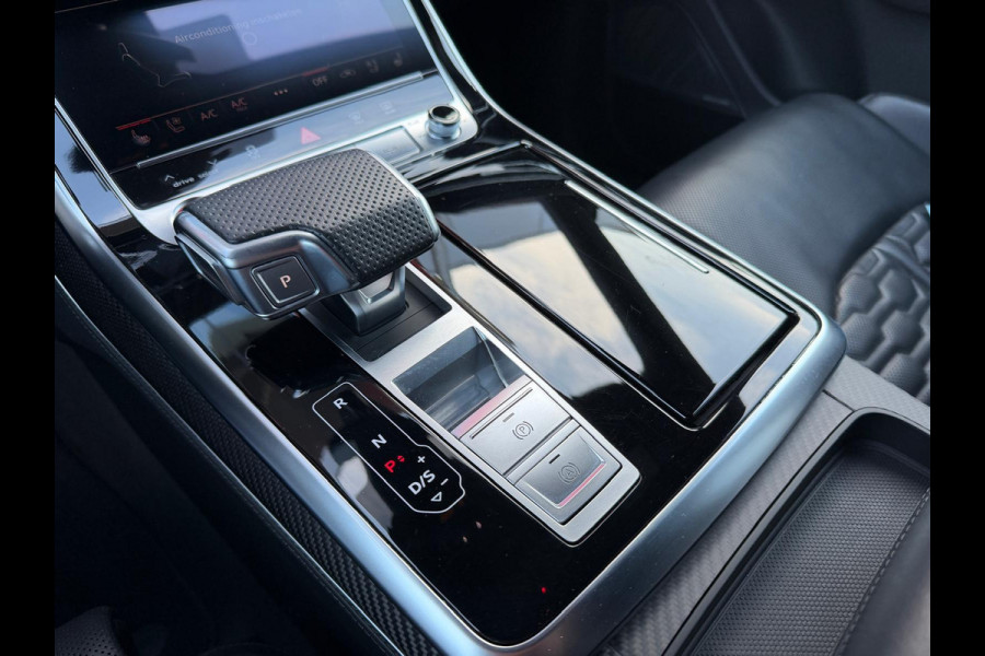 Audi Q8 4.0 TFSI RS Q8 quattro Full spec