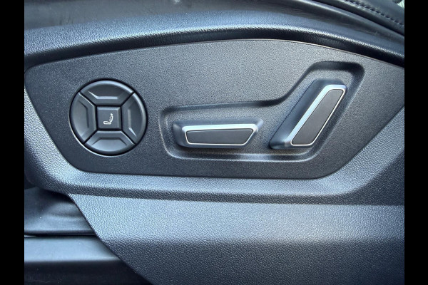 Audi Q8 4.0 TFSI RS Q8 quattro Full spec