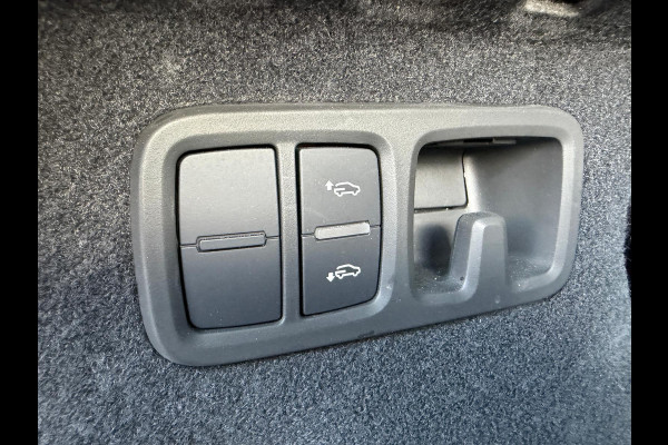 Audi Q8 4.0 TFSI RS Q8 quattro Full spec