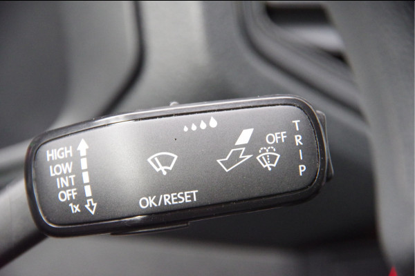 MAN TGE 35 2.0 L3H2 140PK AUT. CAMERA, STOELVERWARMING, CARPLAY, DAB, BLUETOOTH, 17'' LM WIELEN