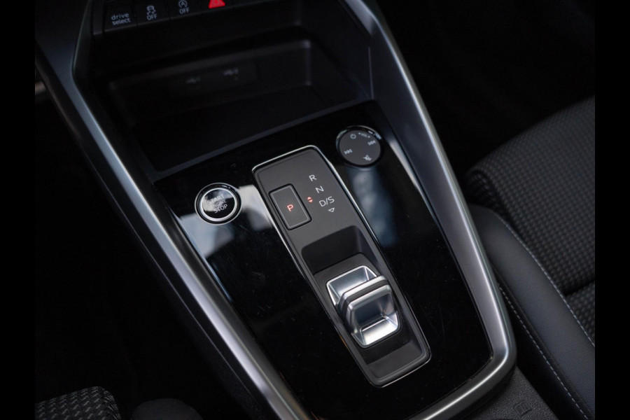 Audi A3 Sportback 35 TFSI S edition / S-Line / ACC / Virtual / Carplay