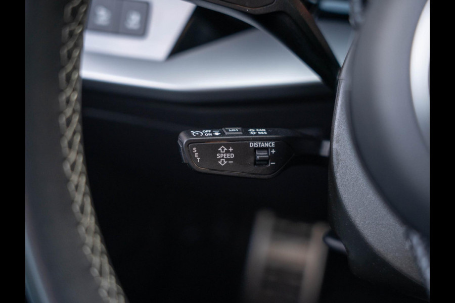 Audi A3 Sportback 35 TFSI S edition / S-Line / ACC / Virtual / Carplay