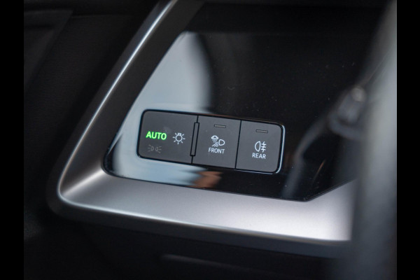 Audi A3 Sportback 35 TFSI S edition / S-Line / ACC / Virtual / Carplay