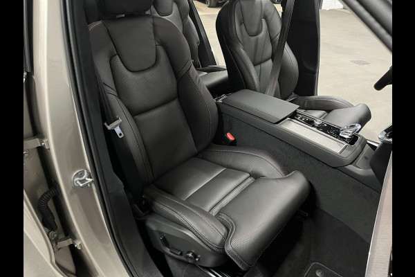 Volvo XC90 2.0 T8 Plug-in hybrid AWD Ultra Dark Luchtvering | Massage | Bowers & Wilkins | Trekhaak | Adapt. Cruise | Stoelventilatie | 22" wielen | 360 camera | Head-up