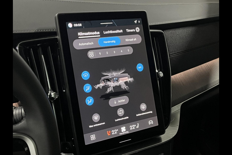 Volvo XC90 2.0 T8 Plug-in hybrid AWD Ultra Dark Luchtvering | Massage | Bowers & Wilkins | Trekhaak | Adapt. Cruise | Stoelventilatie | 22" wielen | 360 camera | Head-up