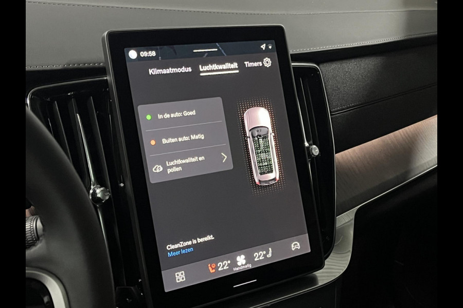 Volvo XC90 2.0 T8 Plug-in hybrid AWD Ultra Dark Luchtvering | Massage | Bowers & Wilkins | Trekhaak | Adapt. Cruise | Stoelventilatie | 22" wielen | 360 camera | Head-up