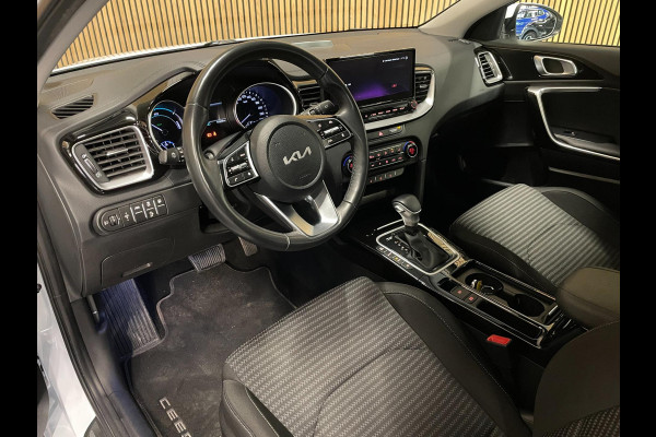 Kia Ceed Sportswagon 1.6 GDI PHEV DynamicLine|AUTOMAAT|AFN.TREKH|ACC|CARPLAY|STOEL+STUURVERW|CAMERA|CRUISE+CLIMATE|IN. BTW|1e EIG|