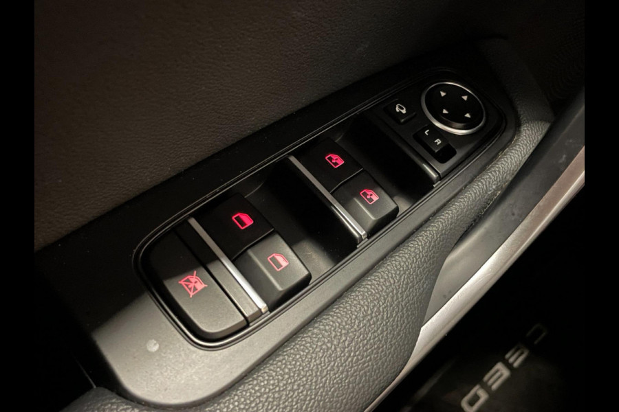 Kia Ceed Sportswagon 1.6 GDI PHEV DynamicLine|AUTOMAAT|AFN.TREKH|ACC|CARPLAY|STOEL+STUURVERW|CAMERA|CRUISE+CLIMATE|IN. BTW|1e EIG|