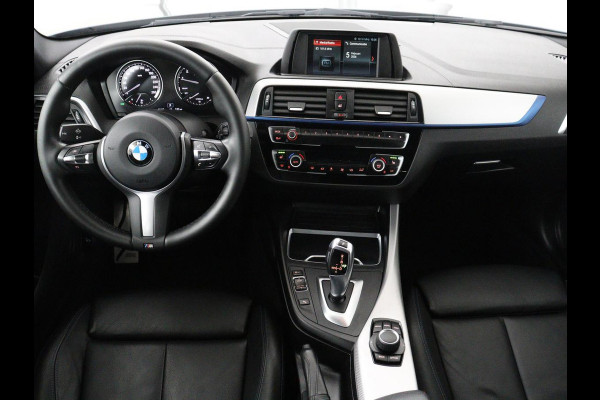 BMW 1-serie 118i M Sport | Leder | Stoelverwarming | Full LED | Sportstoelen | Harman/Kardon | Climate control | Parkeerhulp | Bluetooth | Cruise control