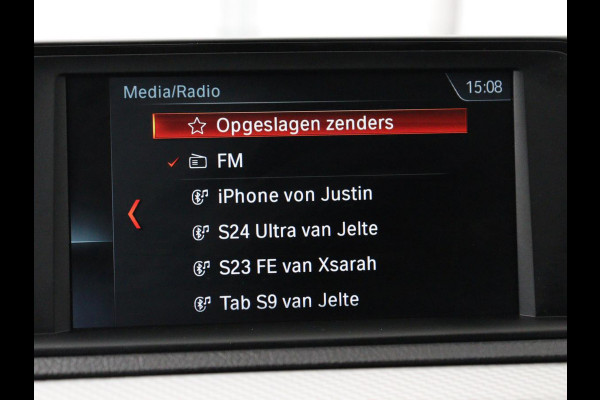 BMW 1-serie 118i M Sport | Leder | Stoelverwarming | Full LED | Sportstoelen | Harman/Kardon | Climate control | Parkeerhulp | Bluetooth | Cruise control