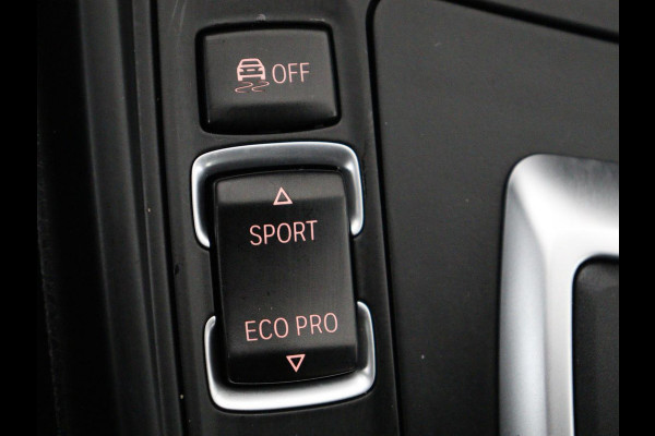 BMW 1-serie 118i M Sport | Leder | Stoelverwarming | Full LED | Sportstoelen | Harman/Kardon | Climate control | Parkeerhulp | Bluetooth | Cruise control