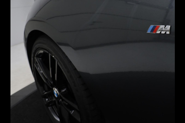 BMW 1-serie 118i M Sport | Leder | Stoelverwarming | Full LED | Sportstoelen | Harman/Kardon | Climate control | Parkeerhulp | Bluetooth | Cruise control