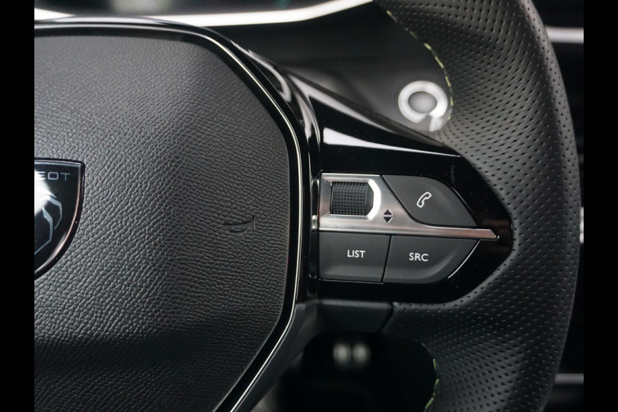 Peugeot e-2008 EV GT Avantage 54 kWh Alcantara interieur
