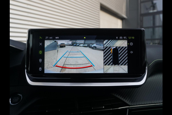 Peugeot e-2008 EV GT Avantage 54 kWh Alcantara interieur