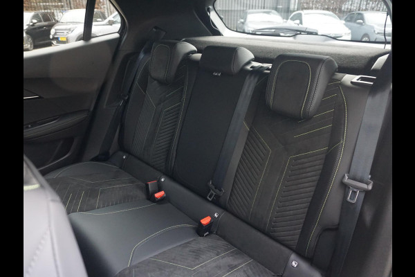 Peugeot e-2008 EV GT Avantage 54 kWh Alcantara interieur