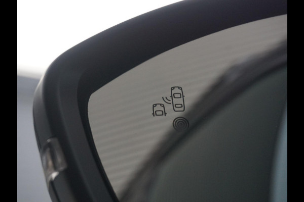 Peugeot e-2008 EV GT Avantage 54 kWh Alcantara interieur