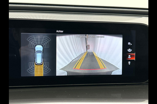 Mercedes-Benz EQC 400 4MATIC AMG 80 kWh | SOH 95 % | Origineel Nederlands | Trekhaak | Adaptieve/Cruise | Camera
