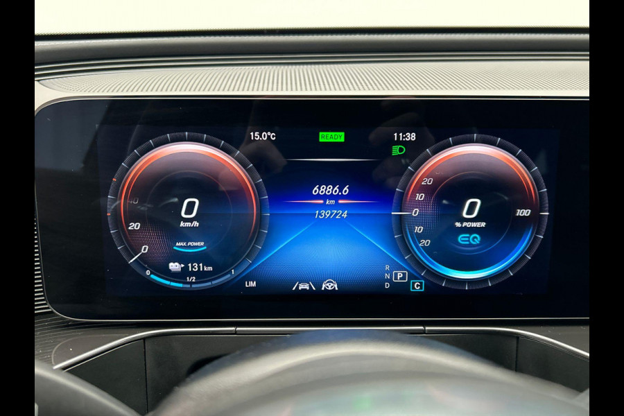Mercedes-Benz EQC 400 4MATIC AMG 80 kWh | SOH 95 % | Origineel Nederlands | Trekhaak | Adaptieve/Cruise | Camera