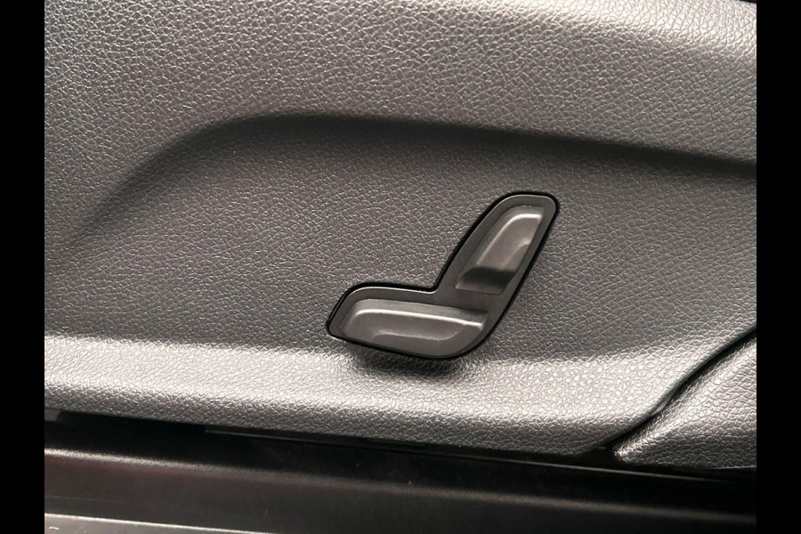 Mercedes-Benz EQC 400 4MATIC AMG 80 kWh | SOH 95 % | Origineel Nederlands | Trekhaak | Adaptieve/Cruise | Camera