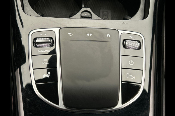 Mercedes-Benz EQC 400 4MATIC AMG 80 kWh | SOH 95 % | Origineel Nederlands | Trekhaak | Adaptieve/Cruise | Camera