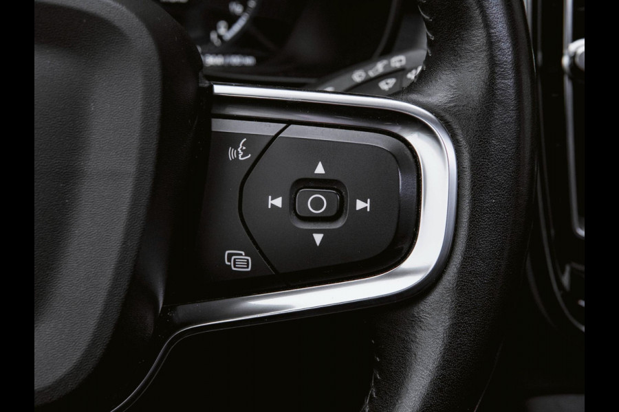 Volvo XC40 1.5 T5 Recharge Inscription Panoramadak/Camera/Carplay