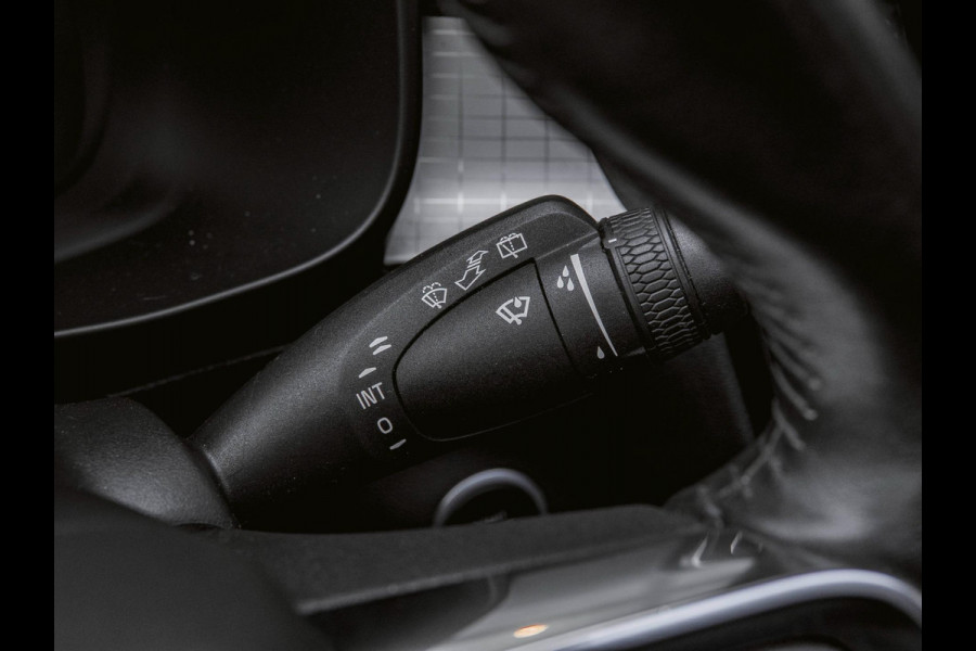 Volvo XC40 1.5 T5 Recharge Inscription Panoramadak/Camera/Carplay