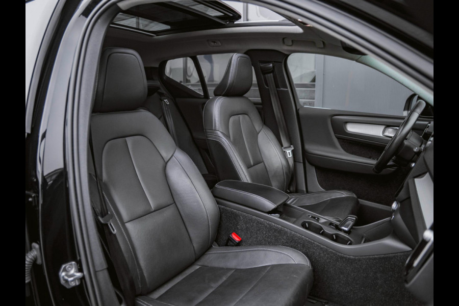 Volvo XC40 1.5 T5 Recharge Inscription Panoramadak/Camera/Carplay