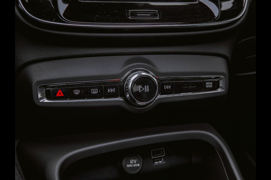 Volvo XC40 1.5 T5 Recharge Inscription Panoramadak/Camera/Carplay