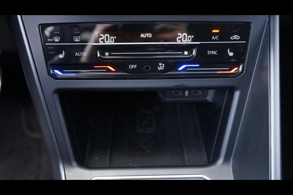 Volkswagen Polo 1.0 TSI 3x R-Line 110PK- AUTOMAAT-ACC-CAMERA-CARPLAY-DAB-GROOT NAVI-IQ LIGHT-KEYLESS-PANO-VIRTUEEL-WINTER-Etc