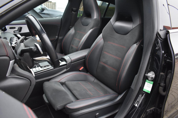 Mercedes-Benz CLA-Klasse Shooting Brake 180 AMG NIGHT | SFEERVERLICHTING | APPLE CARPLAY | ANDROID AUTO | CAMERA | PANORAMADAK