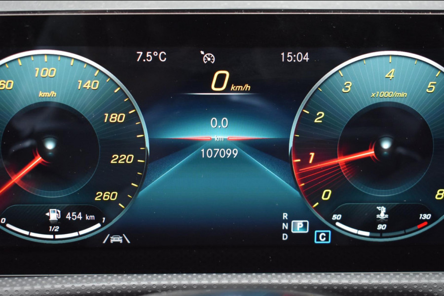 Mercedes-Benz CLA-Klasse Shooting Brake 180 AMG NIGHT | SFEERVERLICHTING | APPLE CARPLAY | ANDROID AUTO | CAMERA | PANORAMADAK