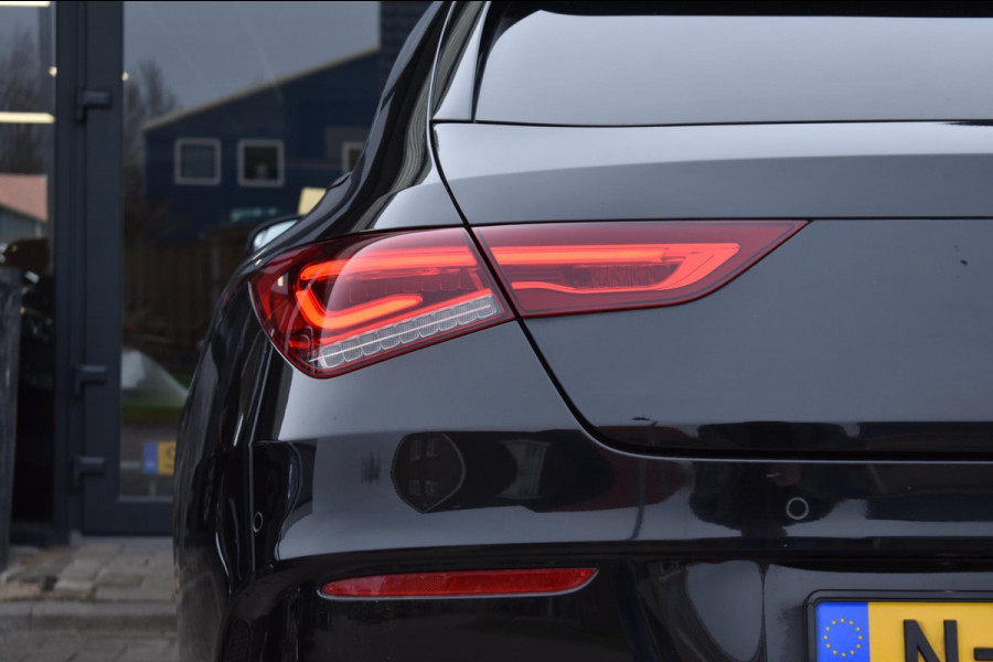 Mercedes-Benz CLA-Klasse Shooting Brake 180 AMG NIGHT | SFEERVERLICHTING | APPLE CARPLAY | ANDROID AUTO | CAMERA | PANORAMADAK