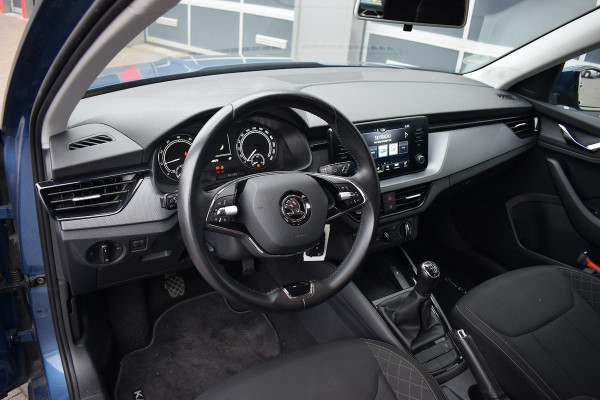 Škoda Kamiq 1.0 TSI Ambition | Trekhaak | Apple CarPlay | LED | Sensoren