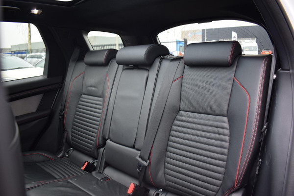 Land Rover Discovery Sport P300e 1.5 R-Dynamic SE | Trekhaak | Pano | Stoelverwarming