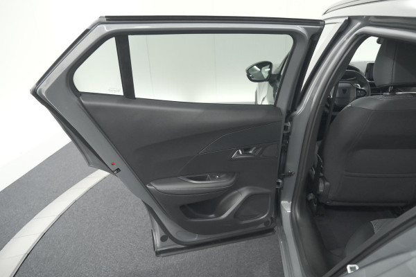 Peugeot 2008 Hybrid 136 e-DCS6 Allure | 360 Camera | Adaptieve Cruise Control | Dodehoekdetectie | Apple Carplay
