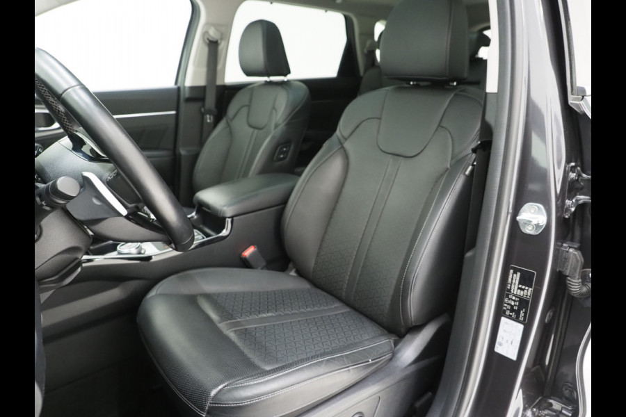 Kia Sorento 1.6 T-GDI Plug-in Hybrid 4WD 7p. | Panoramadak | Camera | Leder | Keyless | Adaptive Cruise | Dodehoek | Carplay