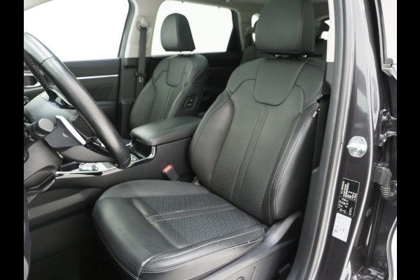 Kia Sorento 1.6 T-GDI Plug-in Hybrid 4WD 7p. | Panoramadak | Camera | Leder | Keyless | Adaptive Cruise | Dodehoek | Carplay