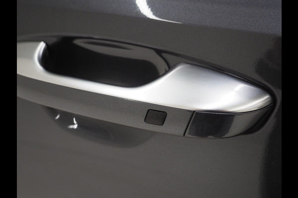 Kia Sorento 1.6 T-GDI Plug-in Hybrid 4WD 7p. | Panoramadak | Camera | Leder | Keyless | Adaptive Cruise | Dodehoek | Carplay