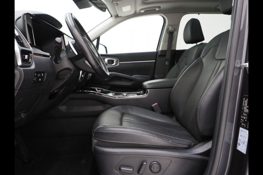 Kia Sorento 1.6 T-GDI Plug-in Hybrid 4WD 7p. | Panoramadak | Camera | Leder | Keyless | Adaptive Cruise | Dodehoek | Carplay
