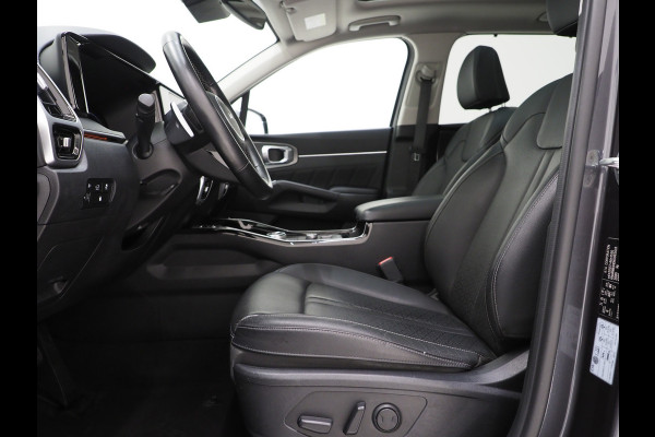 Kia Sorento 1.6 T-GDI Plug-in Hybrid 4WD 7p. | Panoramadak | Camera | Leder | Keyless | Adaptive Cruise | Dodehoek | Carplay