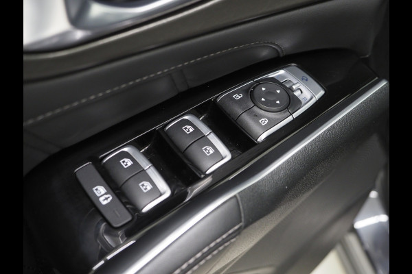 Kia Sorento 1.6 T-GDI Plug-in Hybrid 4WD 7p. | Panoramadak | Camera | Leder | Keyless | Adaptive Cruise | Dodehoek | Carplay