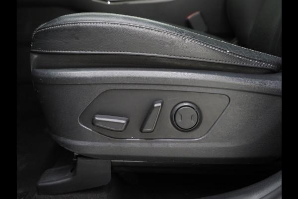 Kia Sorento 1.6 T-GDI Plug-in Hybrid 4WD 7p. | Panoramadak | Camera | Leder | Keyless | Adaptive Cruise | Dodehoek | Carplay