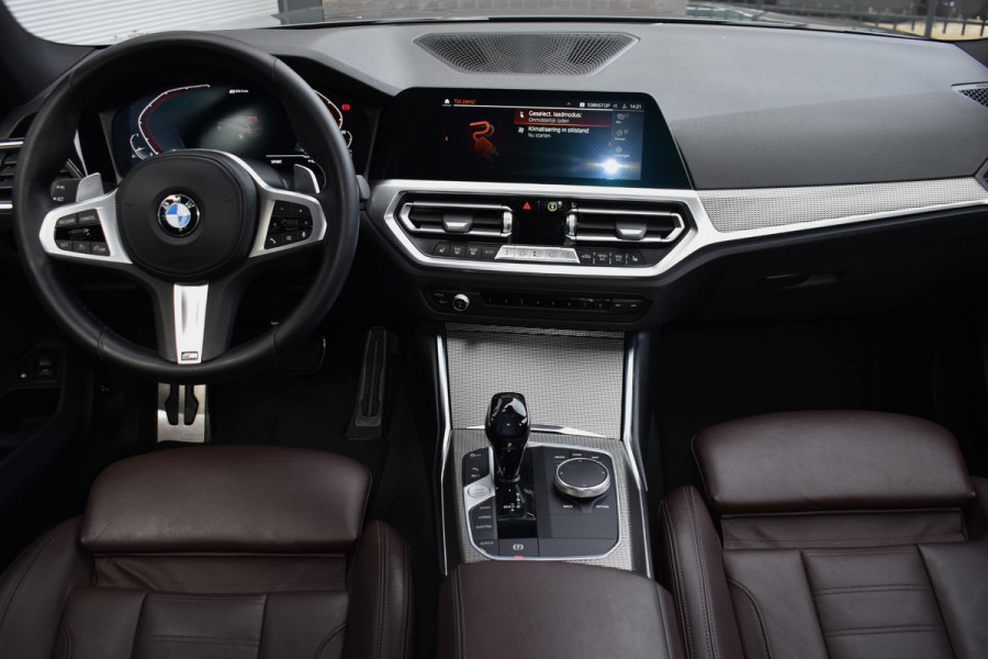 BMW 3 Serie Touring 330e Plugin Hybrid 292PK Aut. M-Sport | Panodak | Dravitgrau Individual | Trekhaak | Leder | Incl. garantie