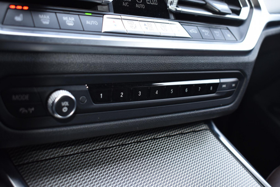 BMW 3 Serie Touring 330e Plugin Hybrid 292PK Aut. M-Sport | Panodak | Dravitgrau Individual | Trekhaak | Leder | Incl. garantie