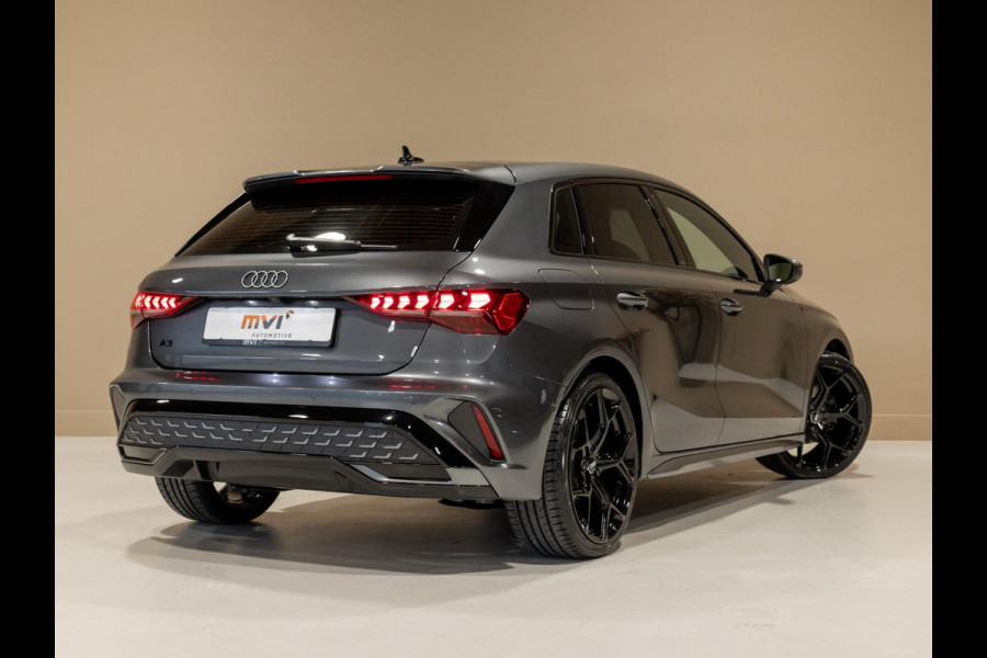 Audi A3 Sportback 35 TFSI S edition / 150pk / Panorama dak / Sonos / Achteruitrij camera /