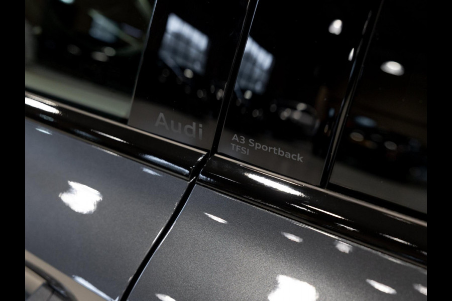 Audi A3 Sportback 35 TFSI S edition / 150pk / Panorama dak / Sonos / Achteruitrij camera /