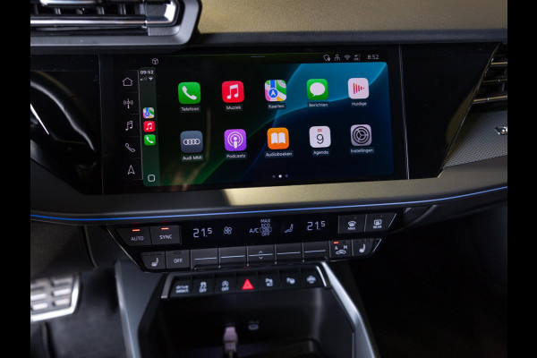 Audi A3 Sportback 35 TFSI S edition / 150pk / Panorama dak / Sonos / Achteruitrij camera /