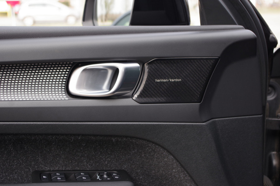 Volvo XC40 1.5 T4 211 PK Recharge R-Design PHEV, Harman/Kardon, Adap. Cruise Control, LED